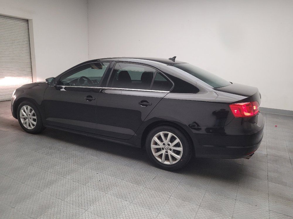 Used 2014 Volkswagen Jetta SE FWD image 3