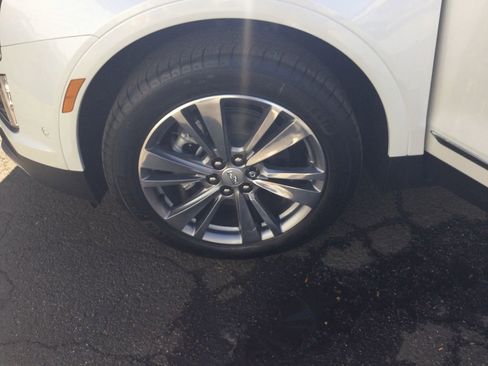 New 2025 Cadillac XT5 Premium Luxury w/ Technology Package image 27