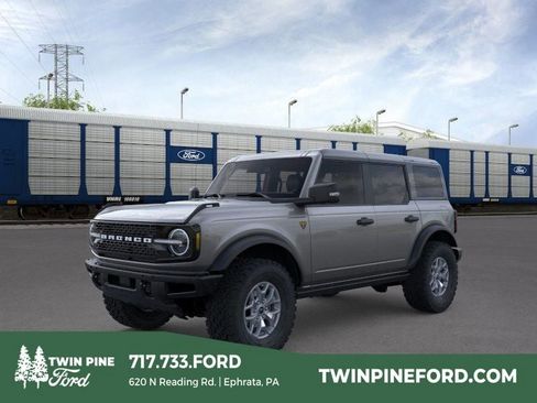 New 2025 Ford Bronco Badlands image 1