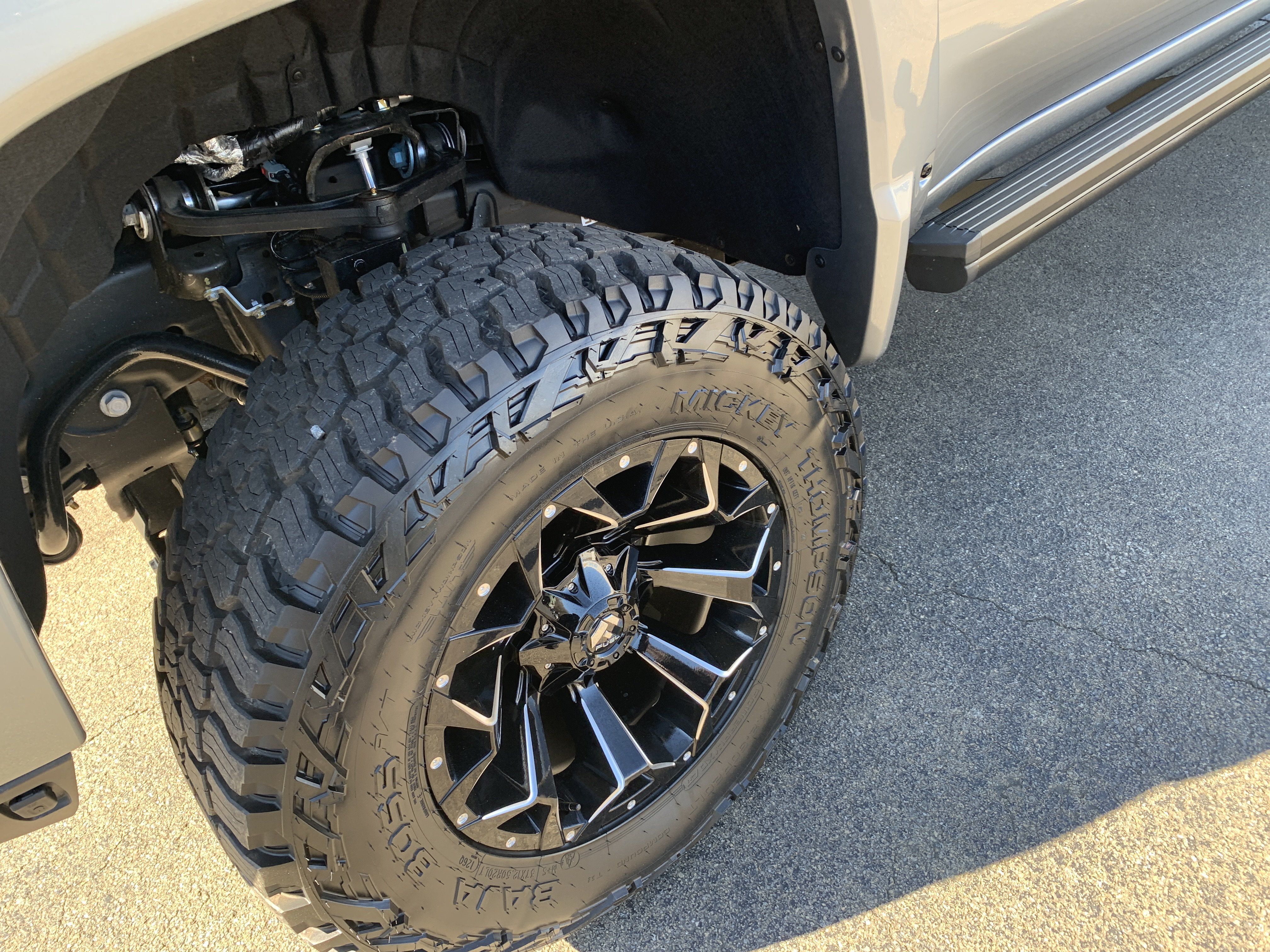 New 2025 Chevrolet Silverado 2500 LTZ w/ LTZ Premium Package AWD/4WD image 7