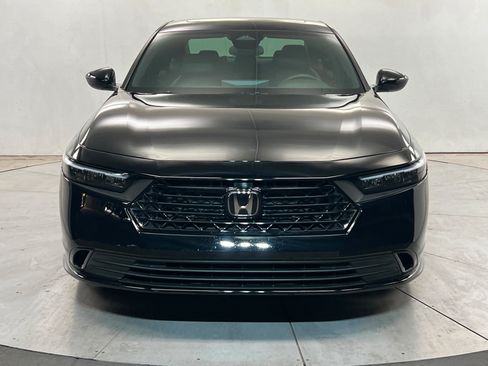 Used 2024 Honda Accord Sport image 9