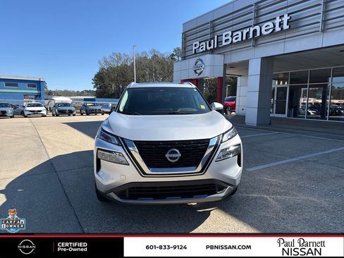 Certified 2023 Nissan Rogue SL w/ SL Premium Package image 18