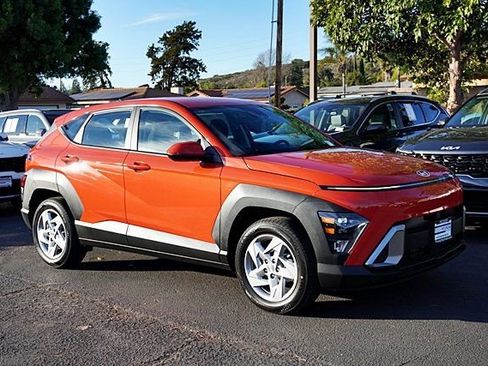 New 2026 Hyundai Kona SE image 6