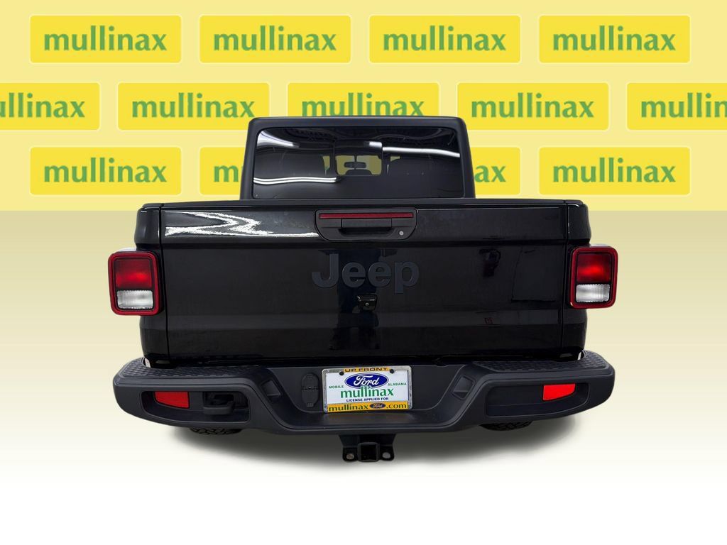 Used 2021 Jeep Gladiator Sport AWD/4WD image 6