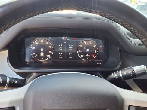 Used 2020 Land Rover Defender 110 SE AWD/4WD image 18