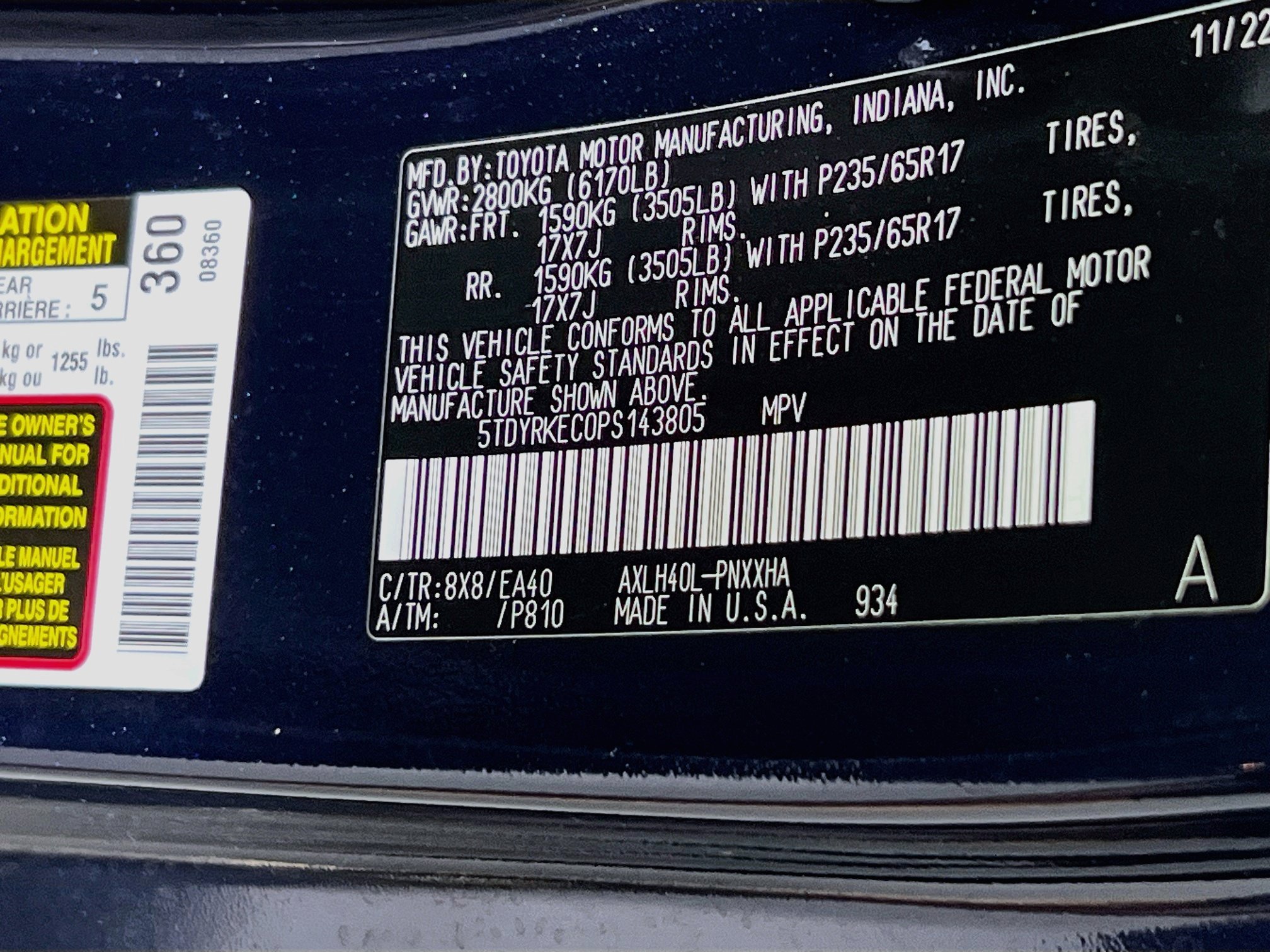 Used 2023 Toyota Sienna XLE FWD image 32