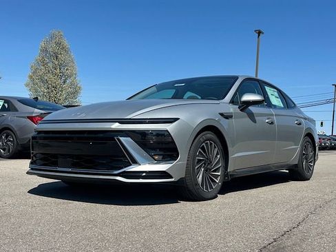 Used 2026 Hyundai Sonata SEL image 1