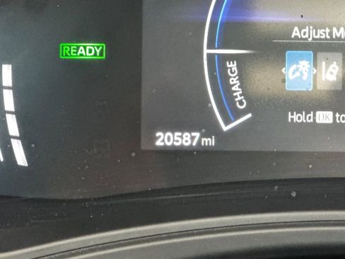 Used 2024 Toyota Grand Highlander AWD Hybrid image 29