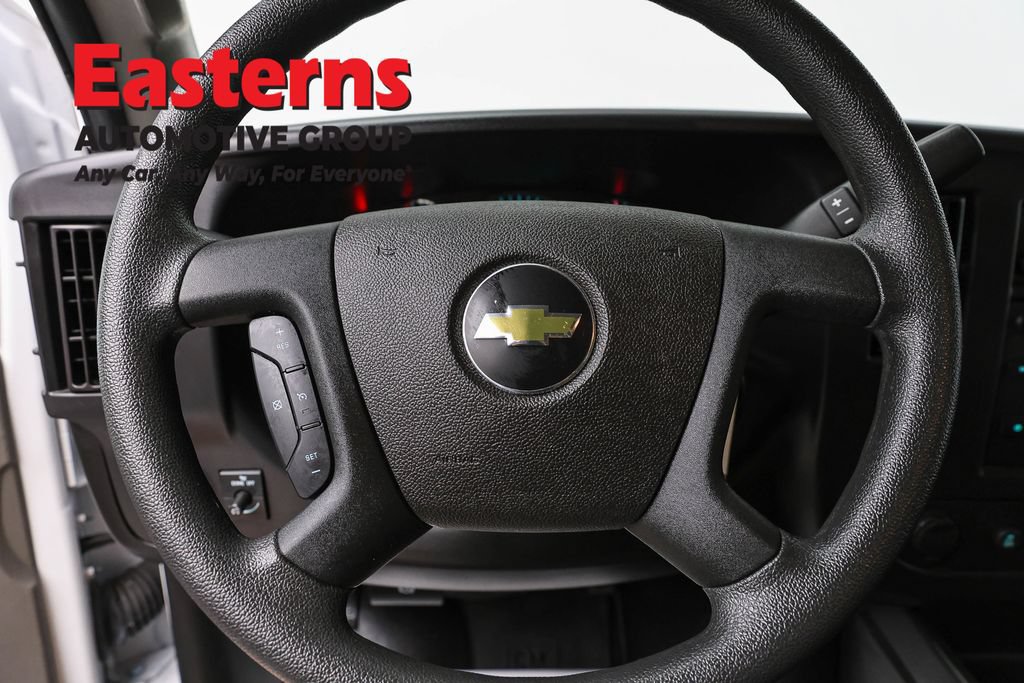 Used 2024 Chevrolet Express 3500 LT w/ LT Preferred Equipment Group RWD image 11