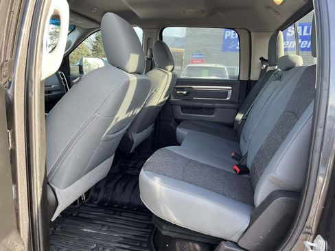 Used 2018 RAM 2500 Big Horn image 27