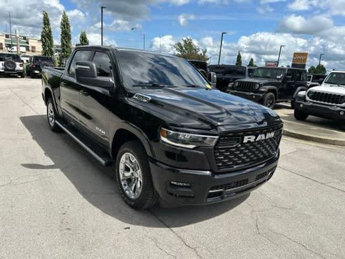 Used 2025 RAM 1500 Big Horn AWD/4WD image 23