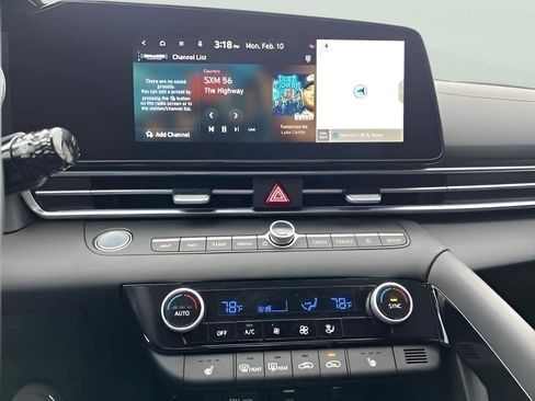 Used 2025 Hyundai Elantra Sport image 20