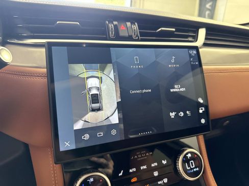New 2026 Jaguar F-PACE R-Dynamic S AWD/4WD image 25