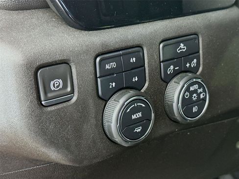 Used 2023 Chevrolet Silverado 1500 RST w/ Convenience Package II AWD/4WD image 12