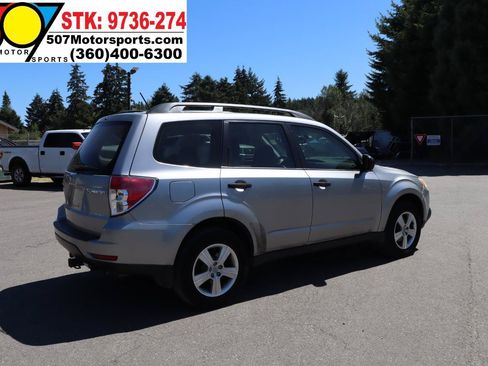 Used 2010 Subaru Forester 2.5X w/ Popular Equipment Group 1A AWD/4WD image 9