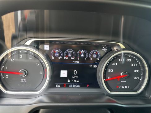 Used 2020 Chevrolet Silverado 2500 LTZ w/ LTZ Plus Package image 19