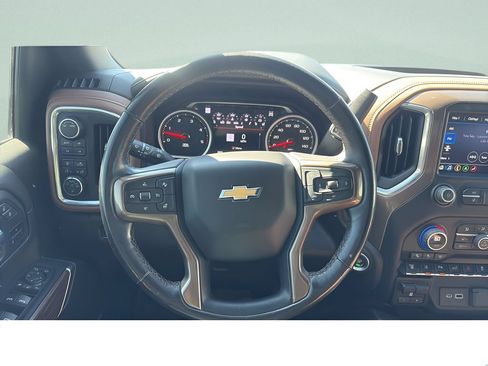 Used 2023 Chevrolet Silverado 2500 High Country w/ Z71 Off-Road Package AWD/4WD image 13