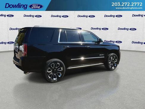 Used 2020 GMC Yukon Denali w/ Denali Ultimate Package image 3