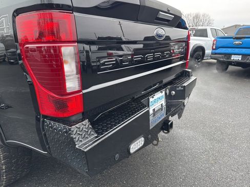 Used 2022 Ford F250 XLT w/ XLT Premium Package image 9