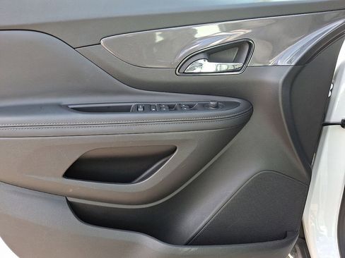 Certified 2022 Buick Encore Preferred w/ Safety Package image 20