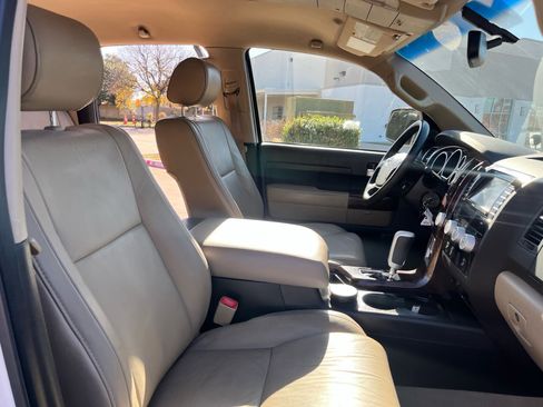 Used 2008 Toyota Tundra Limited image 18