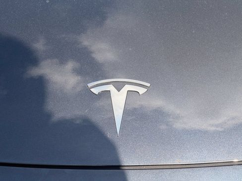 Used 2024 Tesla Model 3 Long Range AWD/4WD image 34