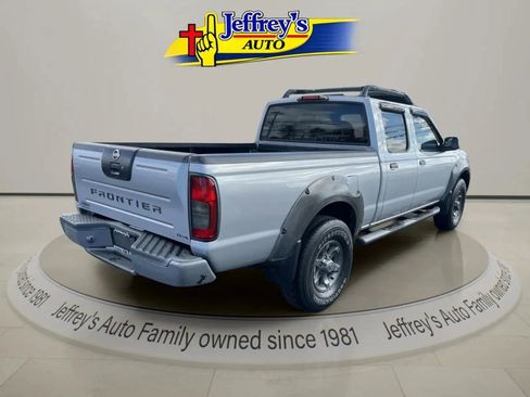 Used 2002 Nissan Frontier XE image 6