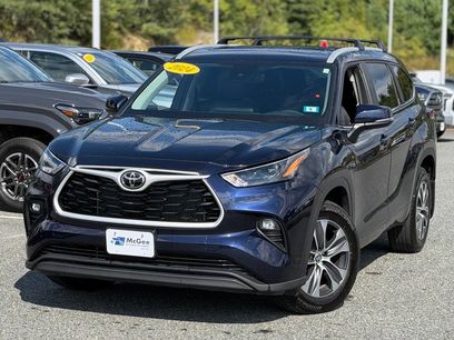 Used 2024 Toyota Highlander XLE