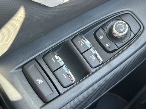 New 2025 Subaru Forester Limited image 24