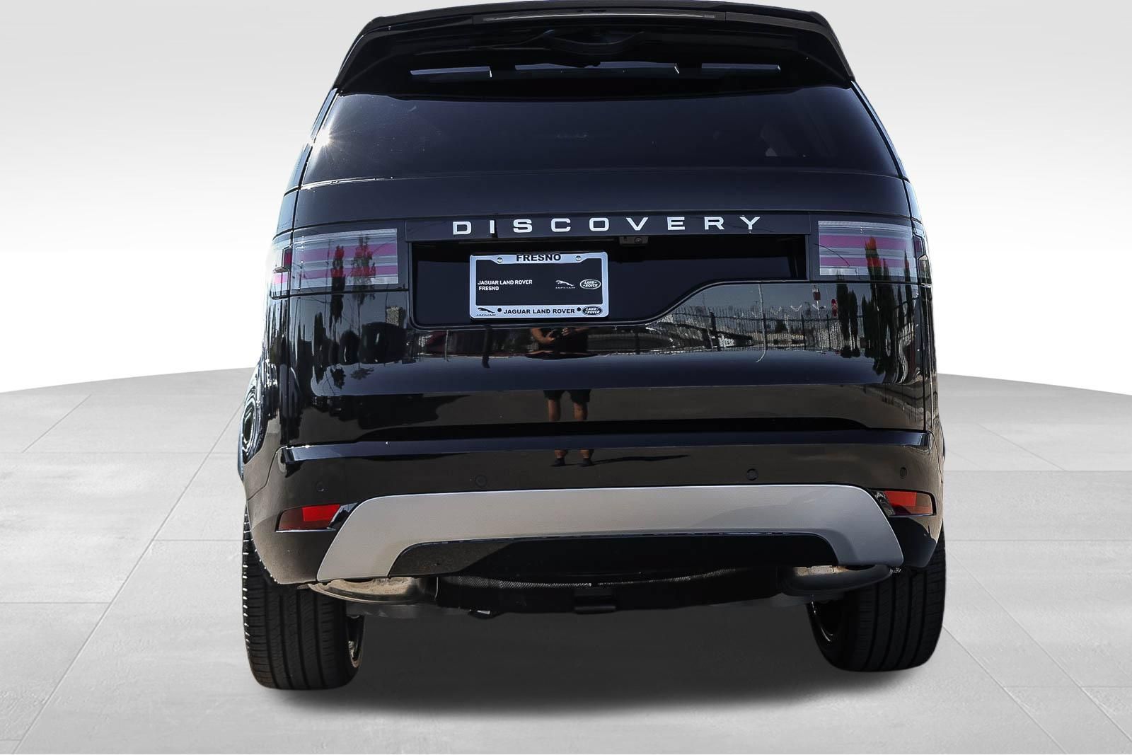 New 2026 Land Rover Discovery Limited Edition AWD/4WD image 6