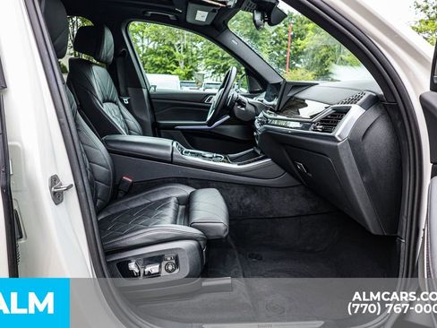 Used 2024 BMW X5 xDrive50e AWD/4WD image 21