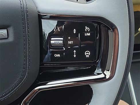 Used 2026 Land Rover Range Rover Velar S image 22