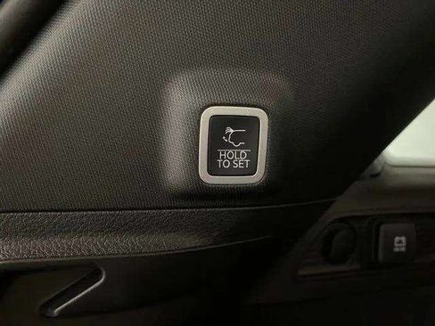 Used 2023 Jeep Grand Cherokee Trailhawk w/ Advanced Protech Group II AWD/4WD image 10