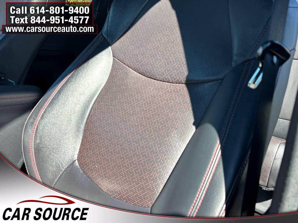 Used 2025 Toyota Sienna XSE w/ XSE Premium Package FWD image 12