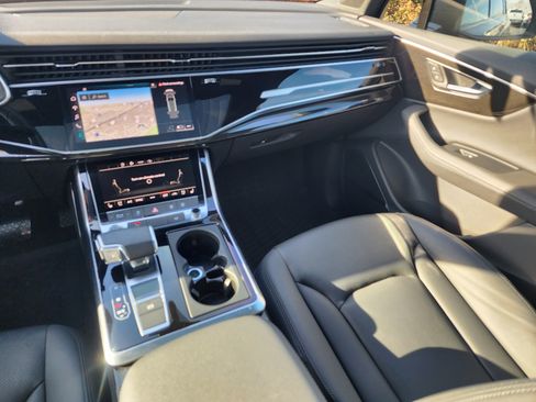 Used 2023 Audi Q7 2.0T Premium Plus image 21