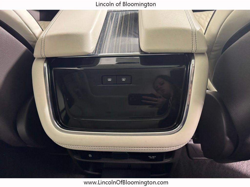 Certified 2023 Lincoln Navigator Black Label AWD/4WD image 27