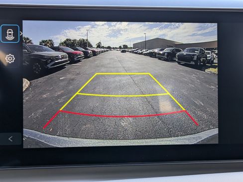 New 2026 Hyundai Tucson Blue SE image 30