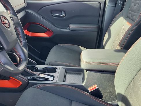 Used 2023 Nissan Frontier PRO-4X w/ Technology Package image 25