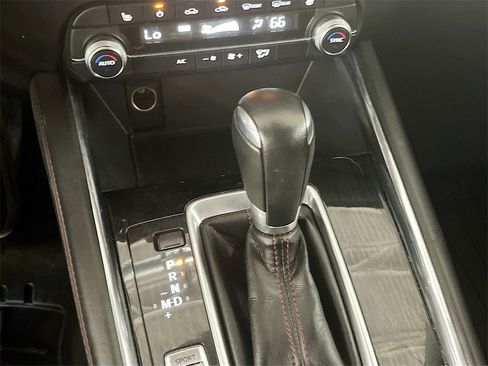 Used 2021 MAZDA CX-5 Carbon Edition image 17