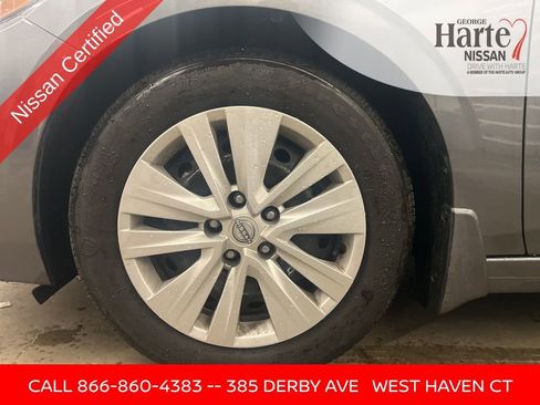 Certified 2025 Nissan Sentra S image 22