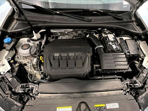 Used 2024 Audi Q3 2.0T Premium Plus w/ Premium Plus Package image 31