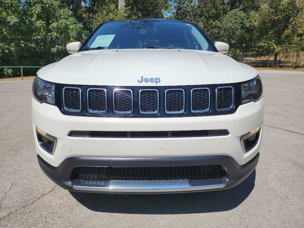 Used 2020 Jeep Compass Limited AWD/4WD image 2