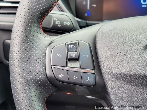 Used 2025 Ford Escape ST-Line AWD/4WD image 15