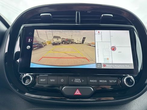 Used 2023 Kia Soul S image 29