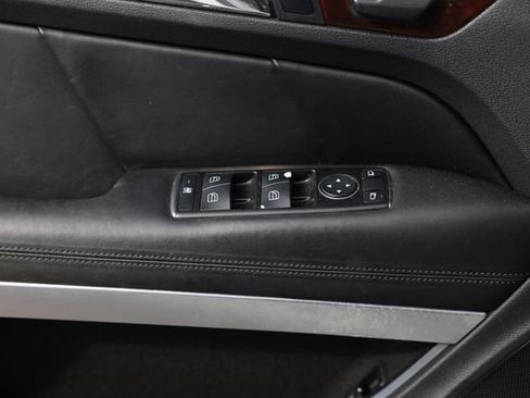 Used 2011 Mercedes-Benz E 550 Cabriolet w/ Premium 2 Pkg image 47