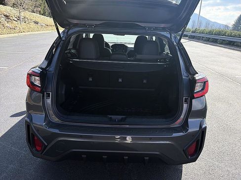 New 2026 Subaru Crosstrek 2.5i Limited w/ Crosstrek Mirror Package AWD/4WD image 21