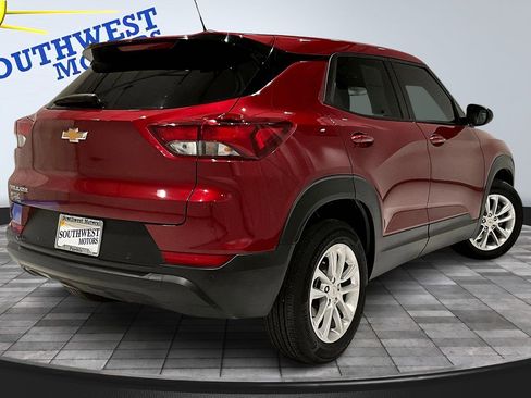 Used 2024 Chevrolet TrailBlazer LS image 6