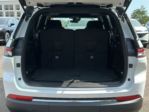 New 2025 Jeep Grand Cherokee L Laredo AWD/4WD image 28