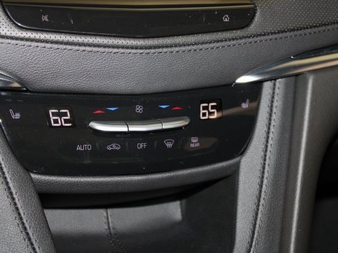 New 2025 Cadillac XT5 Premium Luxury image 17