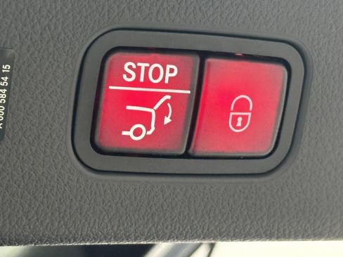 Certified 2024 Mercedes-Benz GLC 300 4MATIC image 21